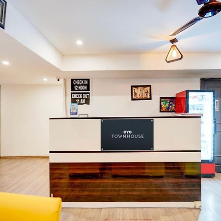 Townhouse Delight Inn Gurgaon Luaran gambar