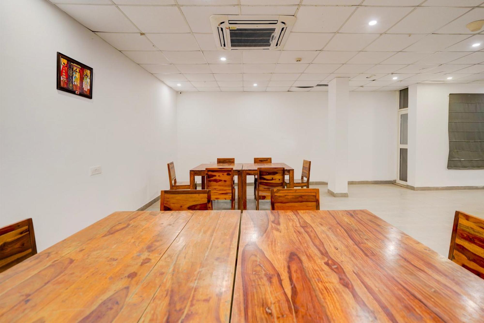 Townhouse Delight Inn Gurgaon Luaran gambar
