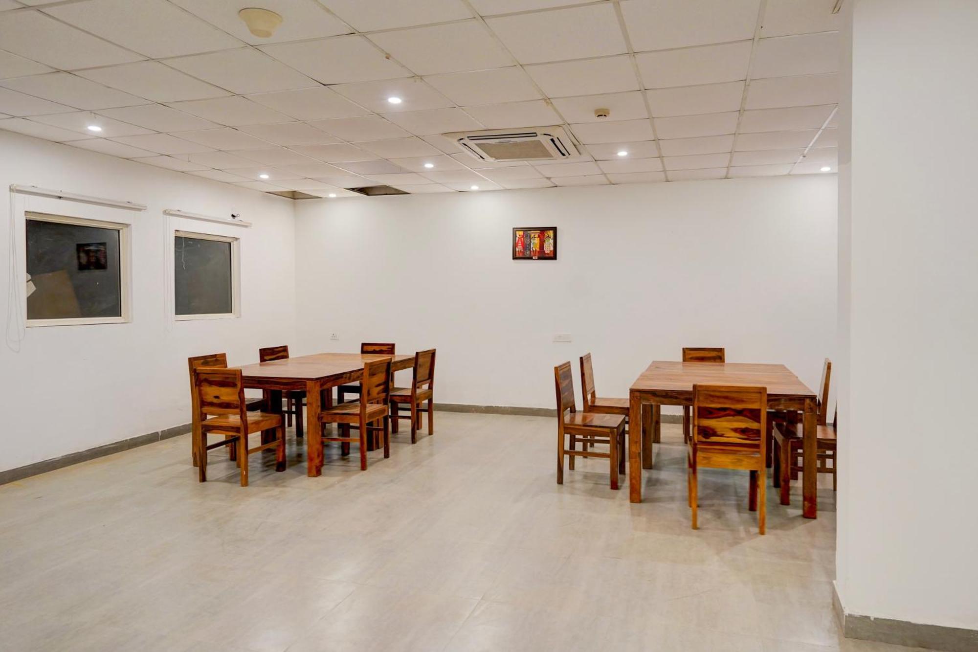 Townhouse Delight Inn Gurgaon Luaran gambar