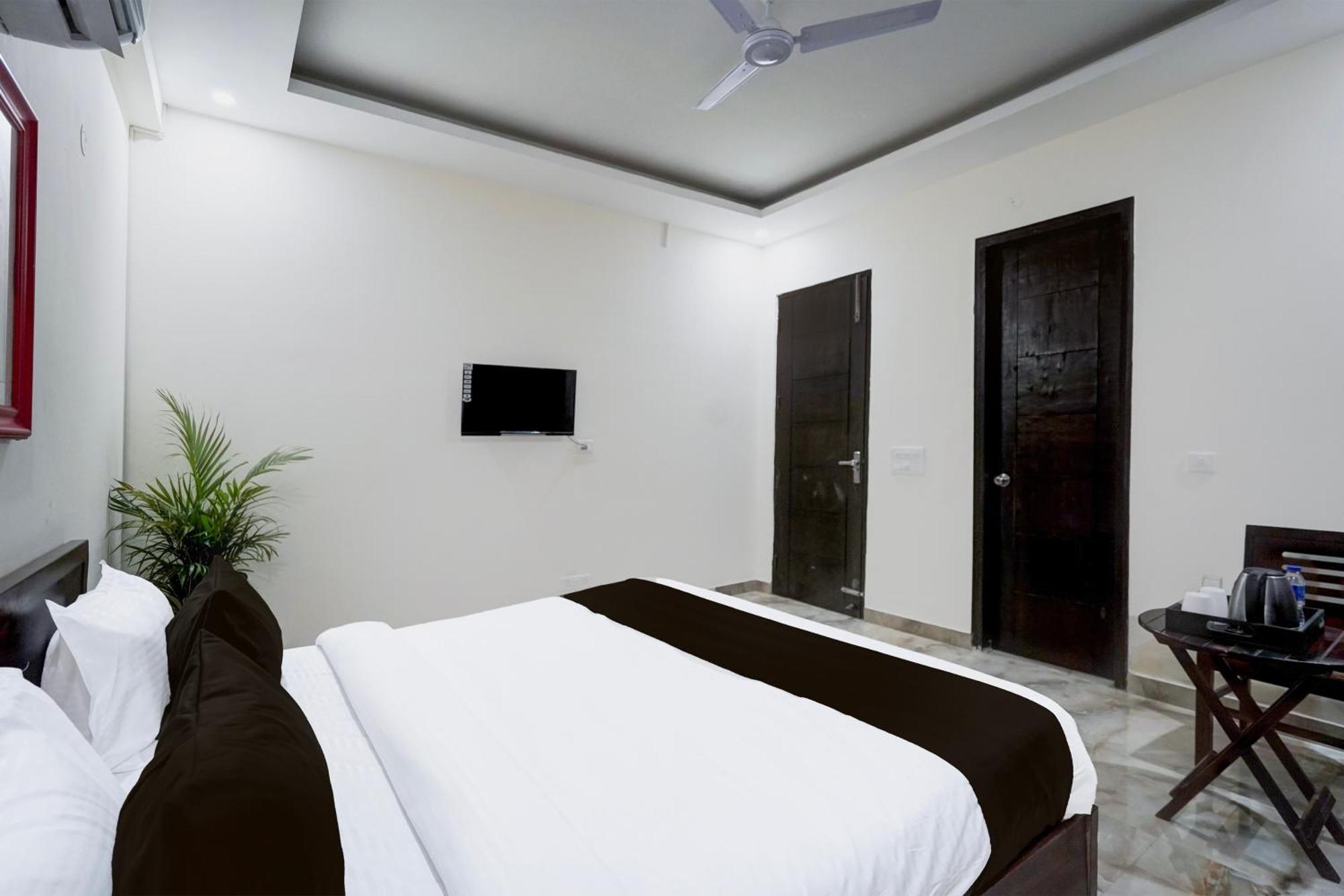 Townhouse Delight Inn Gurgaon Luaran gambar