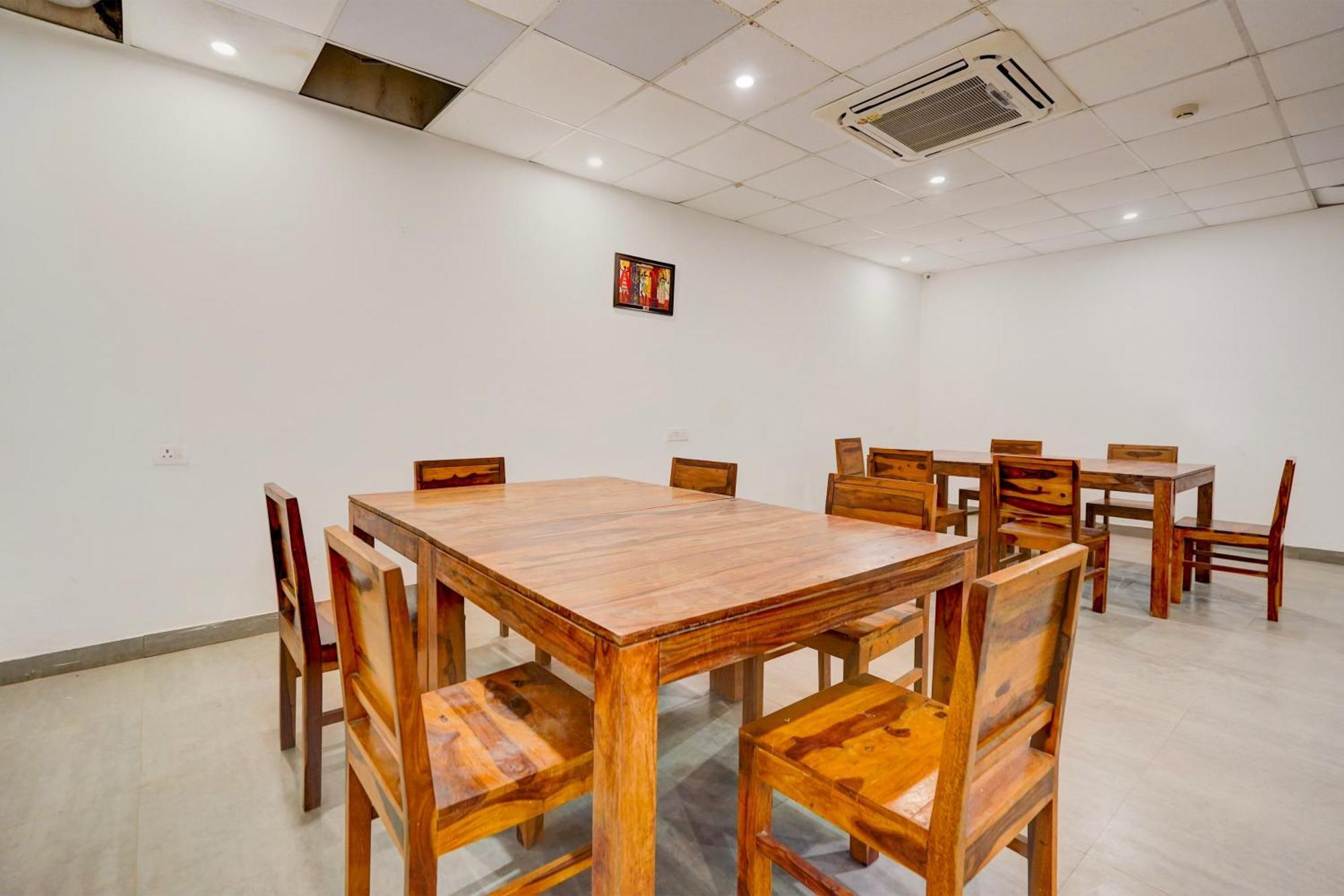 Townhouse Delight Inn Gurgaon Luaran gambar