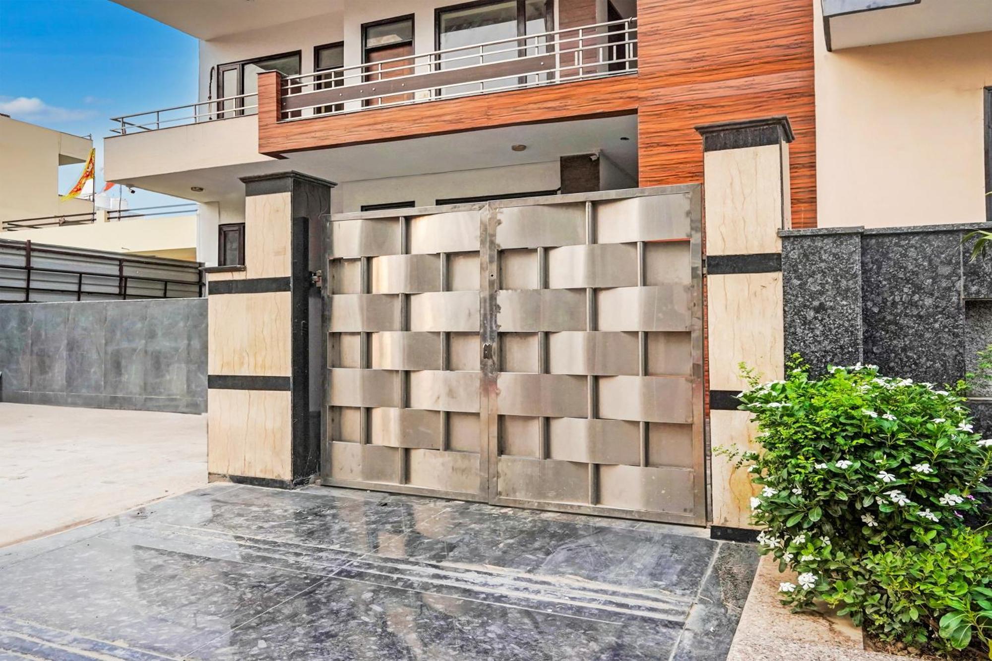 Townhouse Delight Inn Gurgaon Luaran gambar